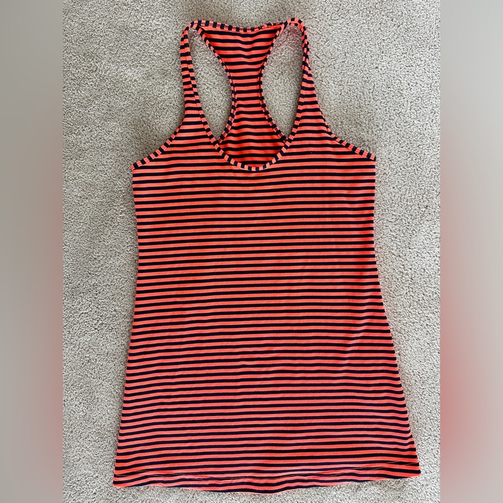 Lululemon tank top